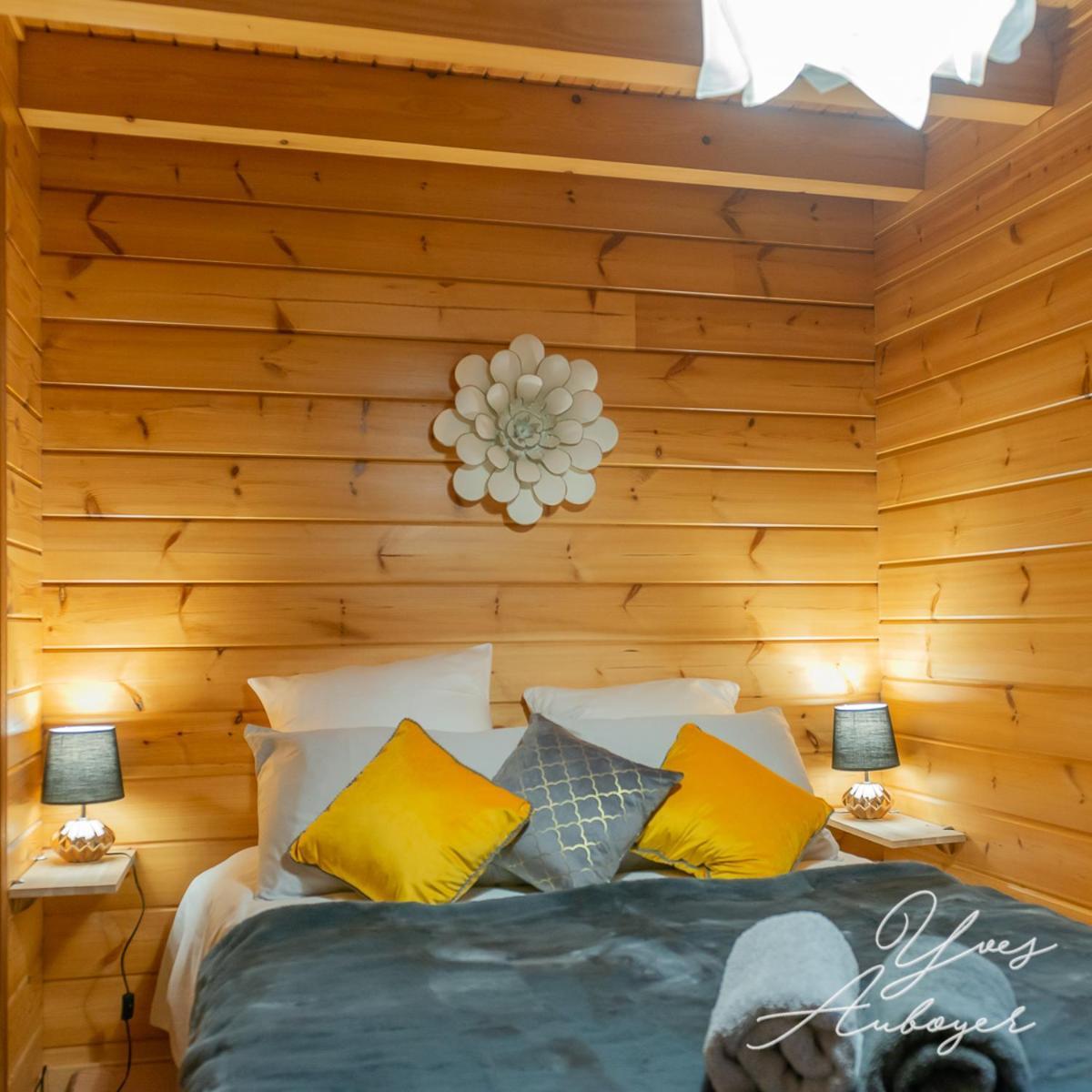 Chalet La Calougeotte, Jardin, Spa Et Sauna Prives ル・メニル エクステリア 写真