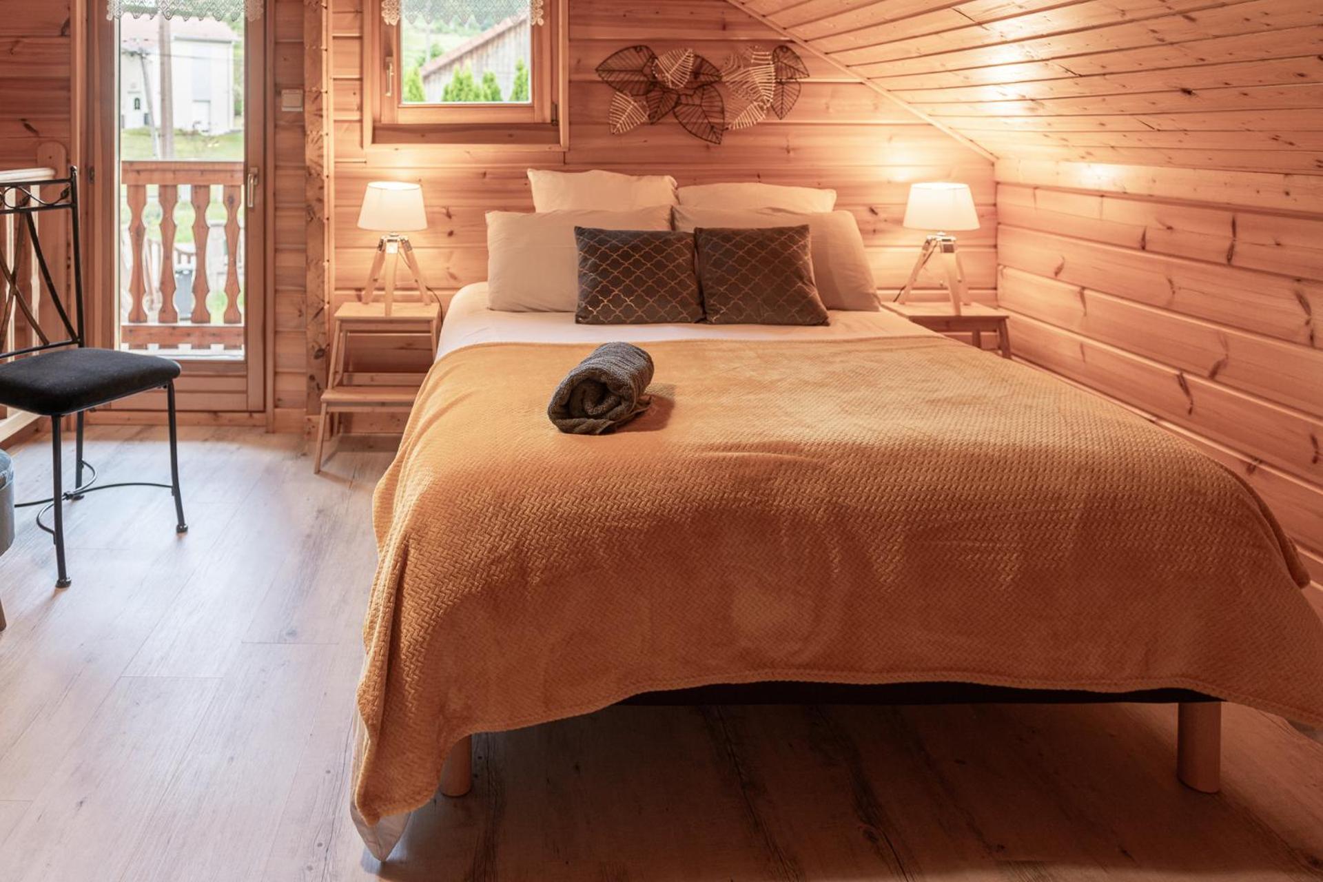 Chalet La Calougeotte, Jardin, Spa Et Sauna Prives ル・メニル エクステリア 写真
